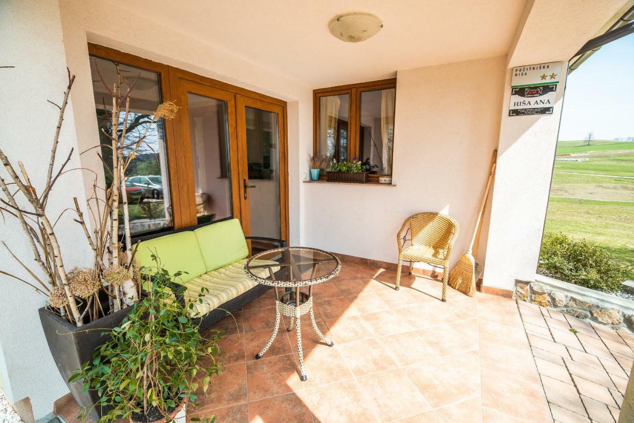 Luxury Apartment Ana With Hot Tub Visnja Gora Luaran gambar